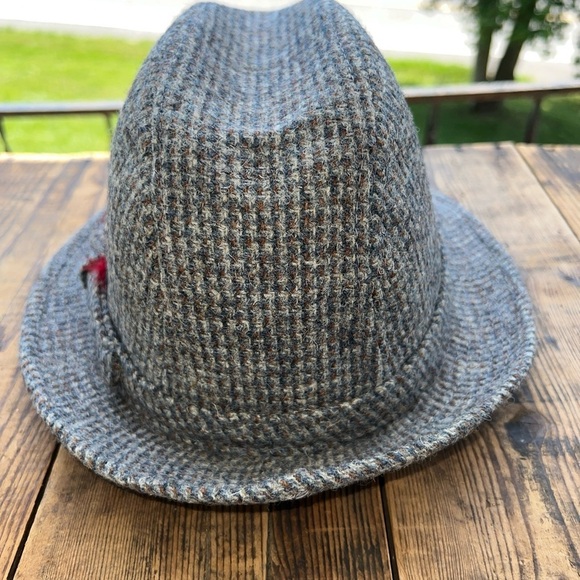Scotland Hunters Hat Hand Woven Harris Tweed 100% Scottish Wool Grey/Brown - Picture 4 of 6